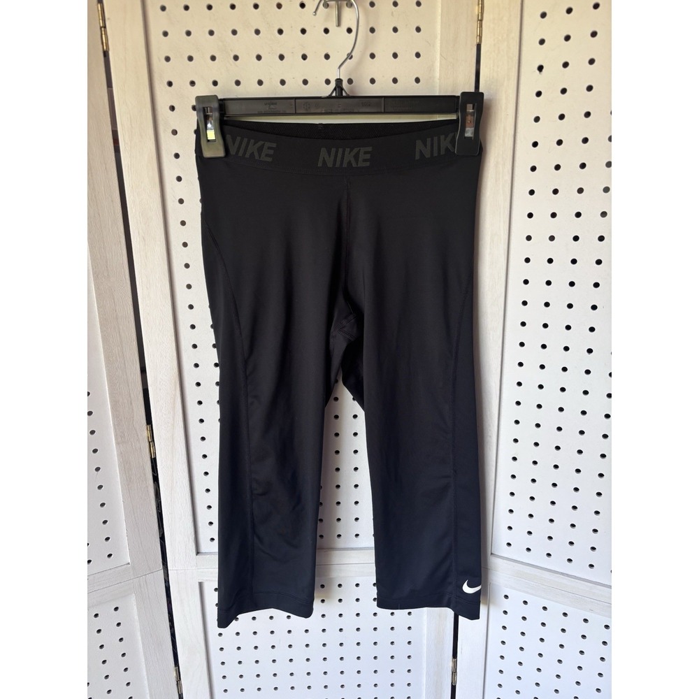 Nike Women's Small Knee Capri Pants Active Running Stretch Swoosh Black